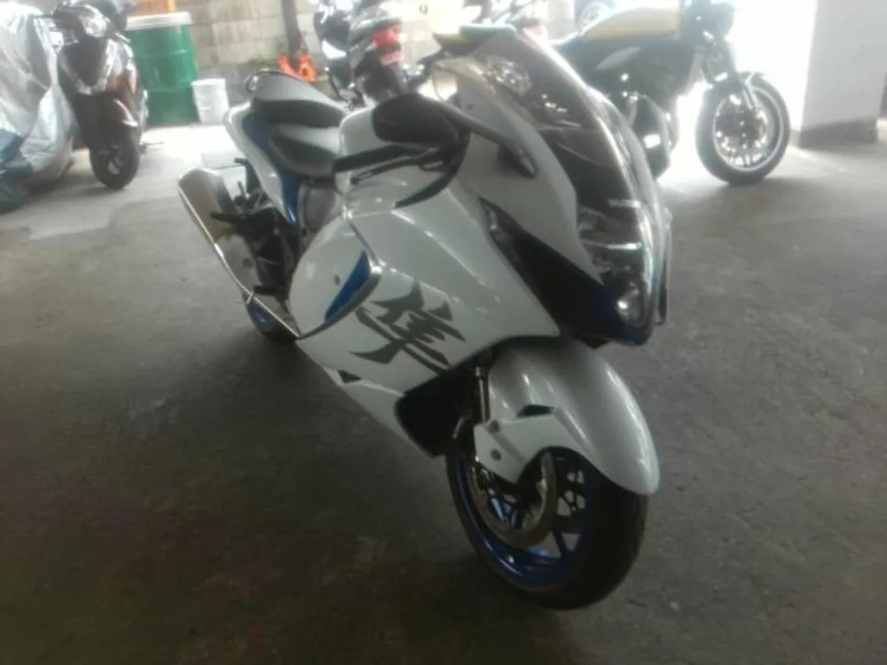 Suzuki Hayabusa 2023, white / blue, фото 4