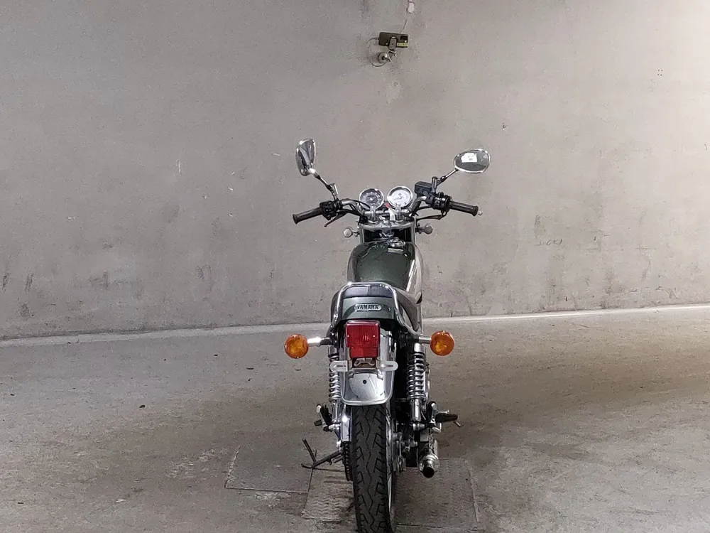 Yamaha SR400 2017, зелёный, фото 4