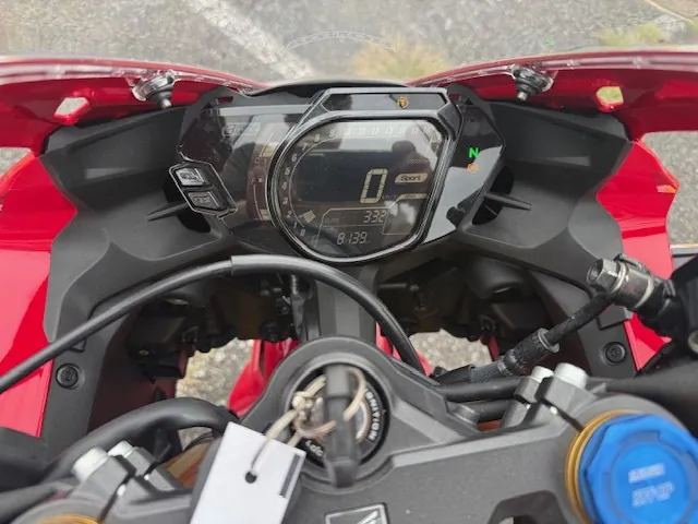 Honda CBR250RR 2023, фото 2
