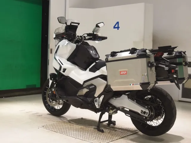 Honda X-ADV750 2024, белый, чёрный, фото 6