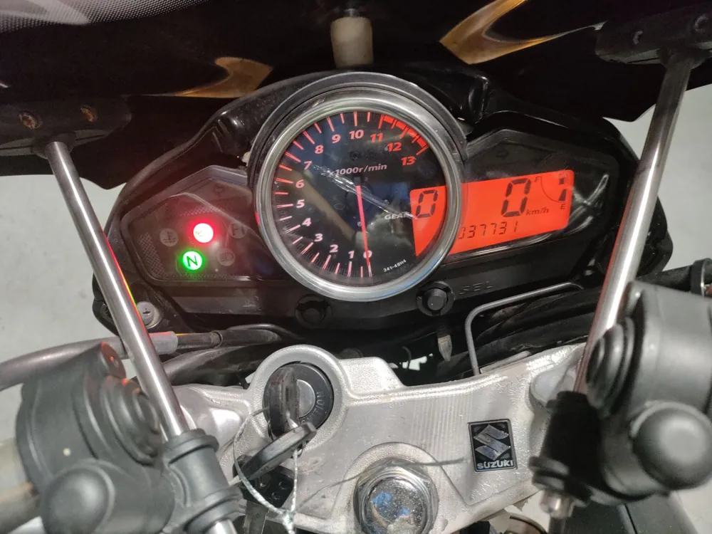 Suzuki GSR250S, серый, фото 5