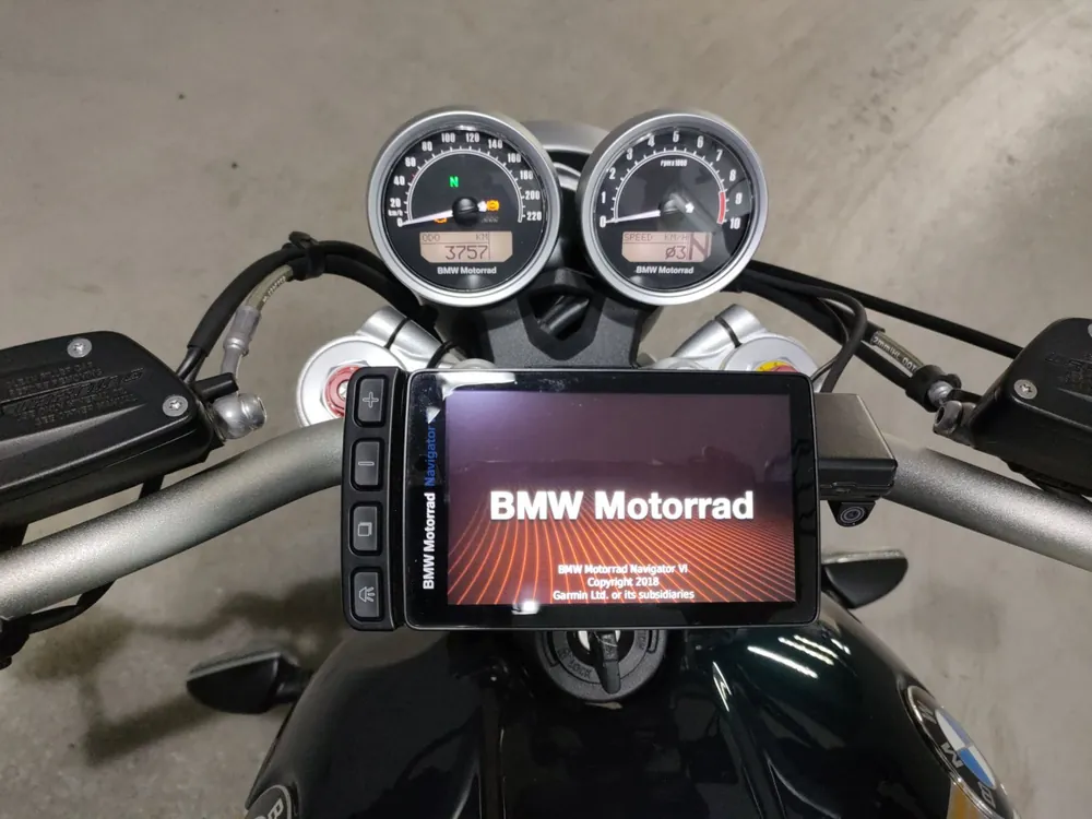 BMW R Nine T 2019, зелёный, фото 5