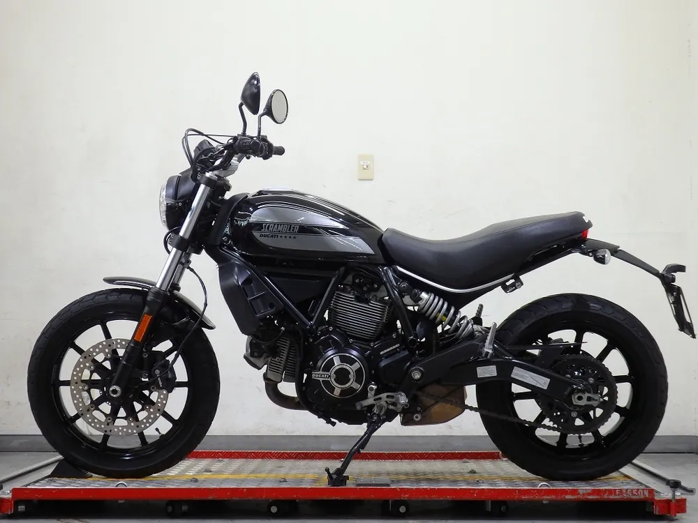Ducati Scrambler Sixty2 2017, фото 3