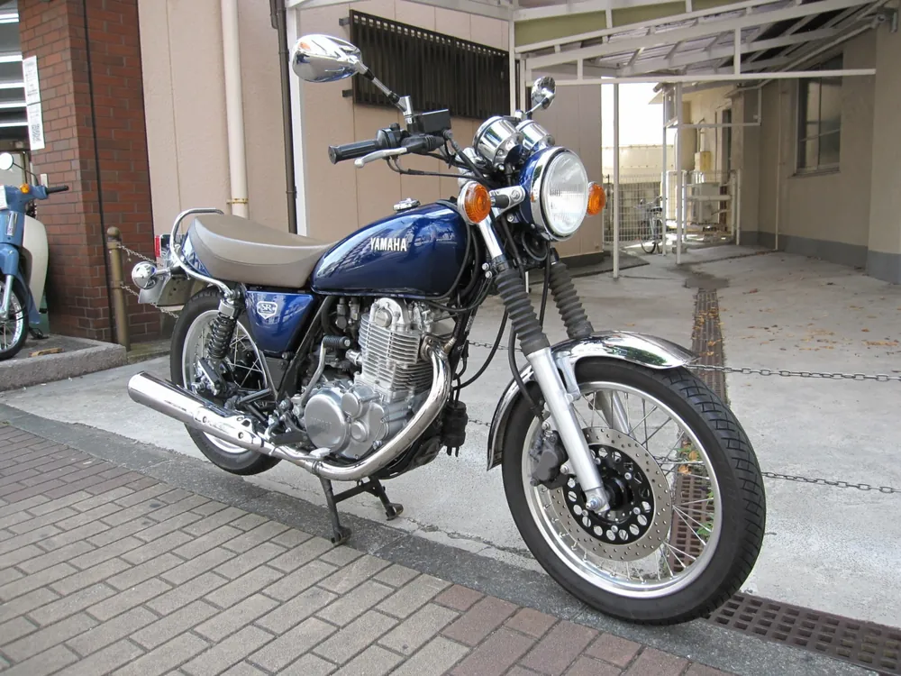 Yamaha SR400 Final Edition Limited 2021, синий, фото 3