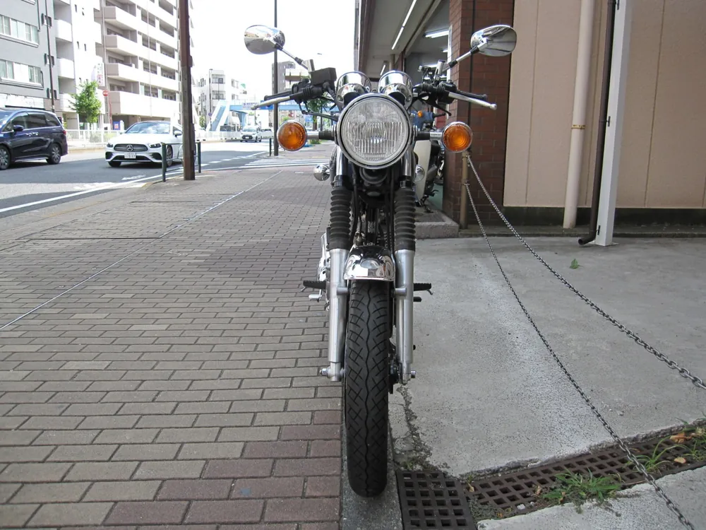 Yamaha SR400 Final Edition Limited 2021, синий, фото 4