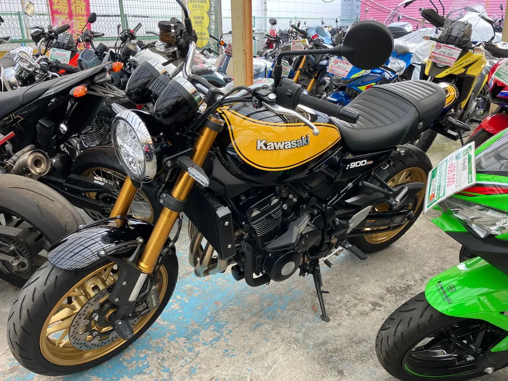 Kawasaki Z900RS 2023, black / yellow, фото 2