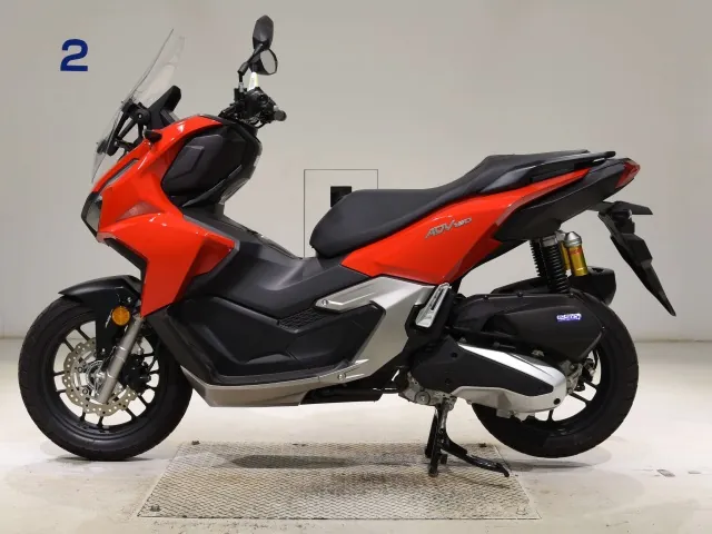 Honda ADV160, красный, фото 2