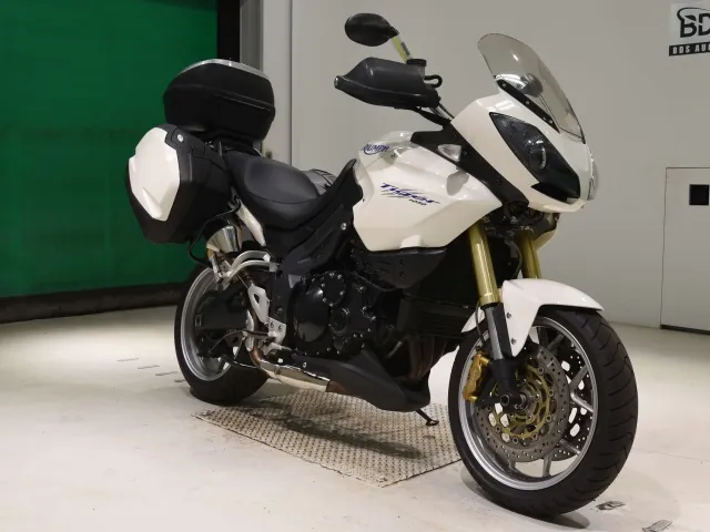 Triumph TIGER 1050 2007, белый, фото 3