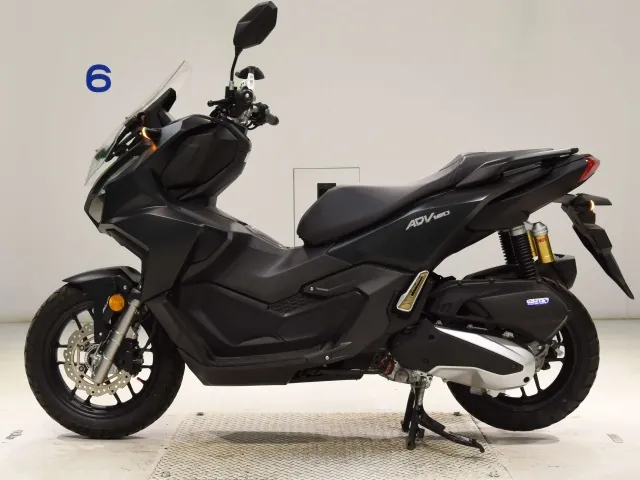Honda ADV160, matt black, фото 2