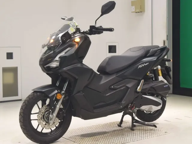 Honda ADV160, matt black, фото 4