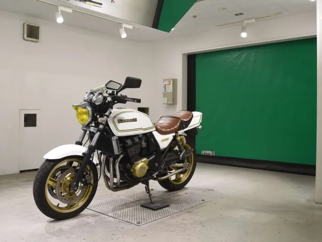 Kawasaki ZRX400-II 1995, белый, фото 4