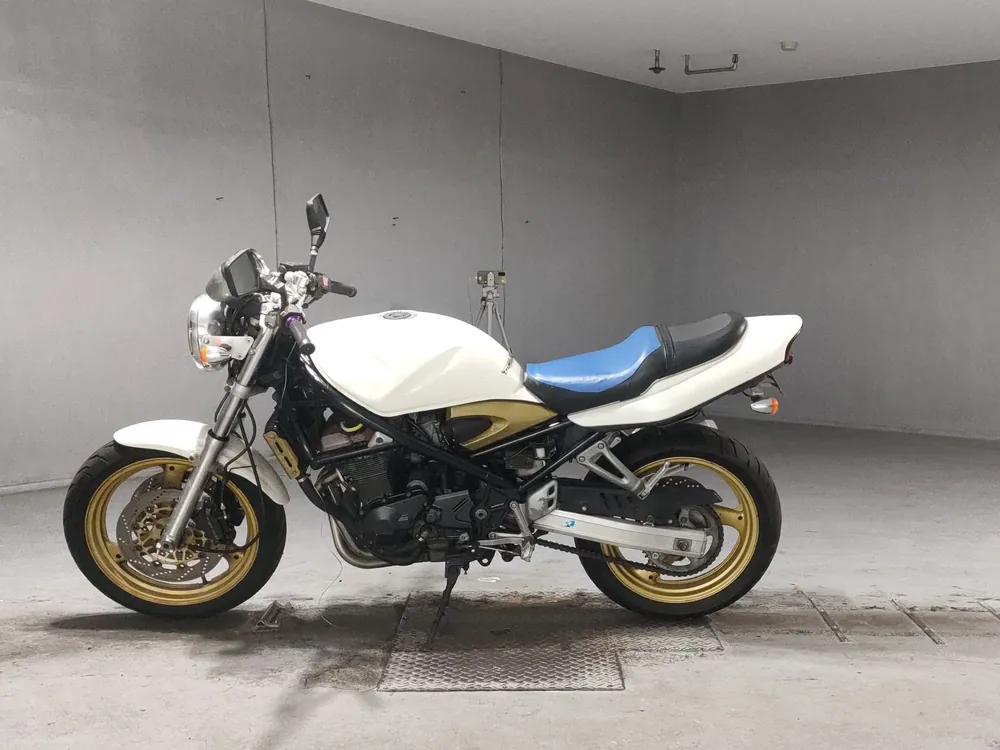 Suzuki Bandit400 1995, белый, фото 2