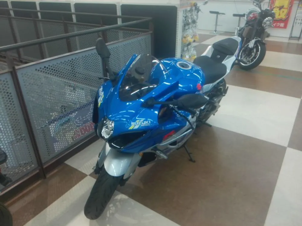 Suzuki GSX-R1000R 2019, silver / blue, фото 2
