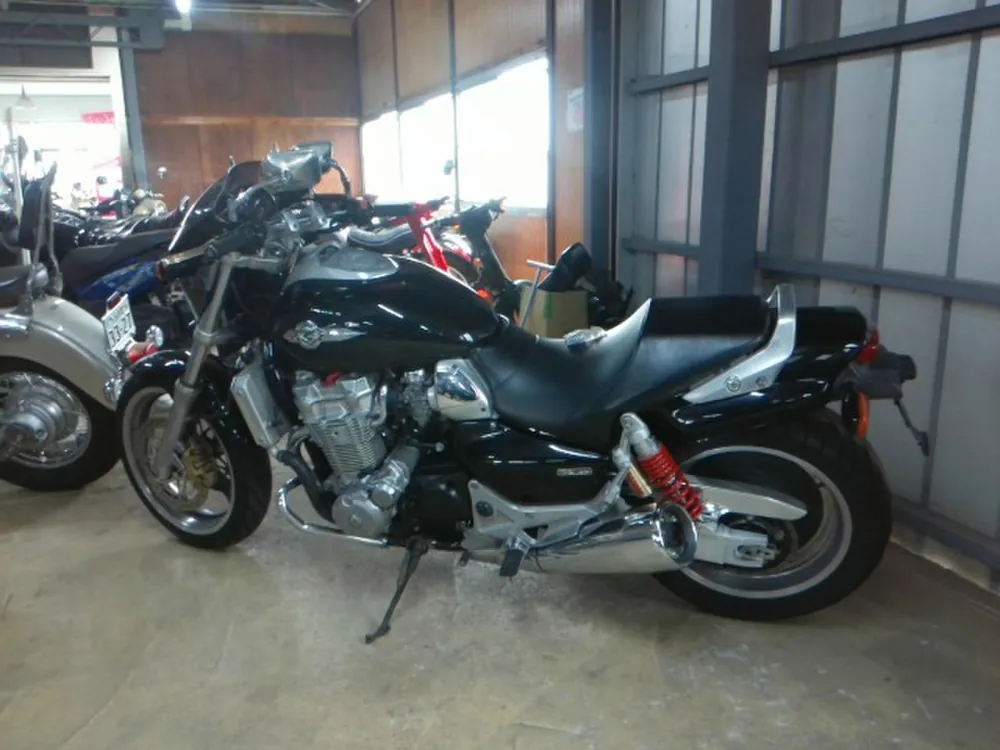 Honda X4 Type LD 2000, чёрный, фото 2