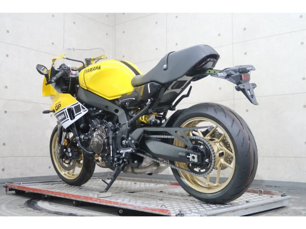 Yamaha Xsr900-2 2026, жёлтый, фото 5