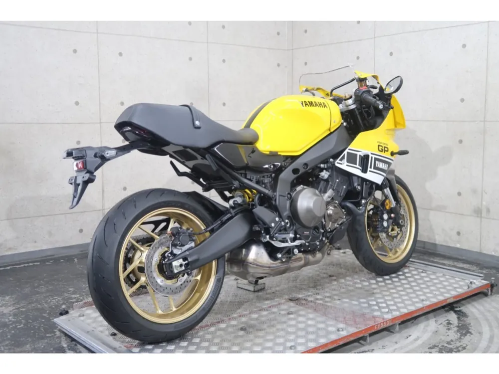 Yamaha Xsr900-2 2026, жёлтый, фото 6