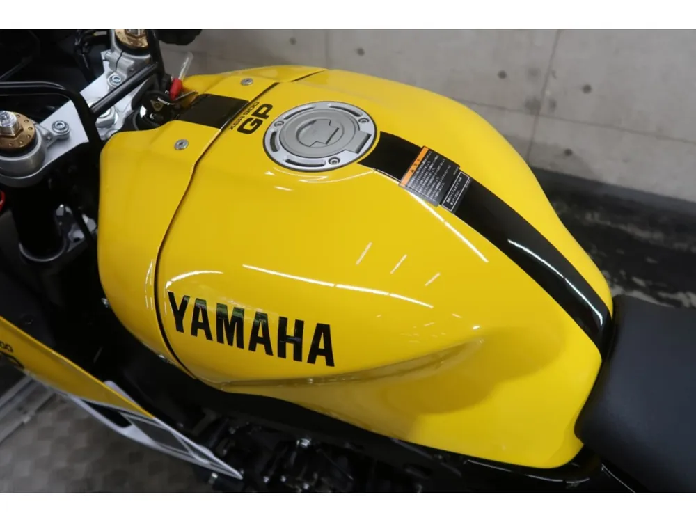 Yamaha Xsr900-2 2026, жёлтый, фото 10