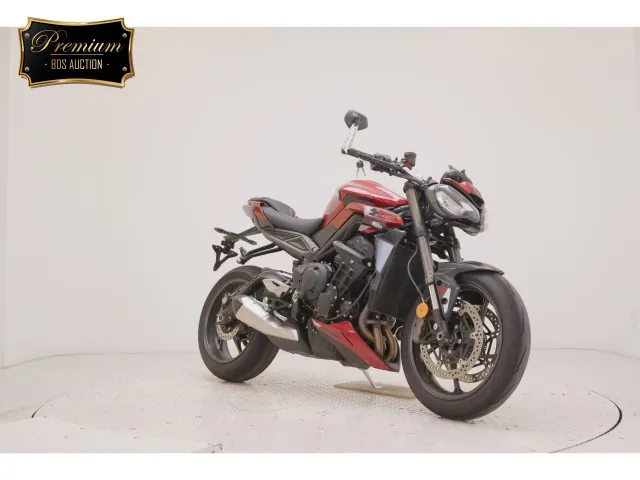Triumph Street Triple RS 2024, красный, фото 3