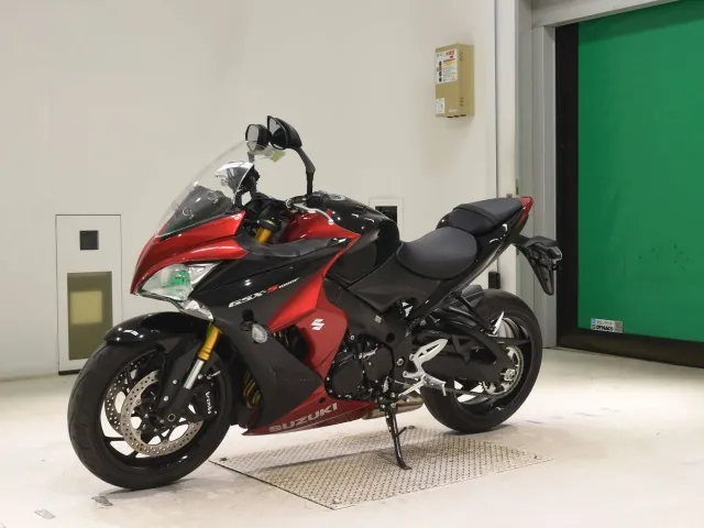 Suzuki GSX-S1000F 2018, red | black, фото 4