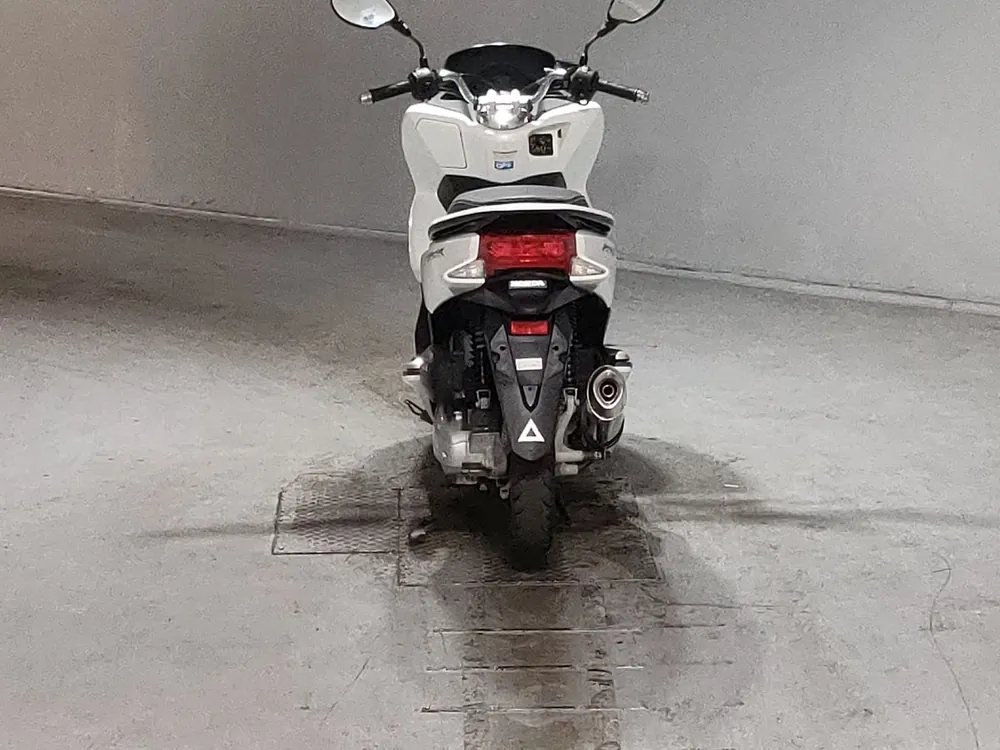 Honda PCX JF56, белый, фото 4