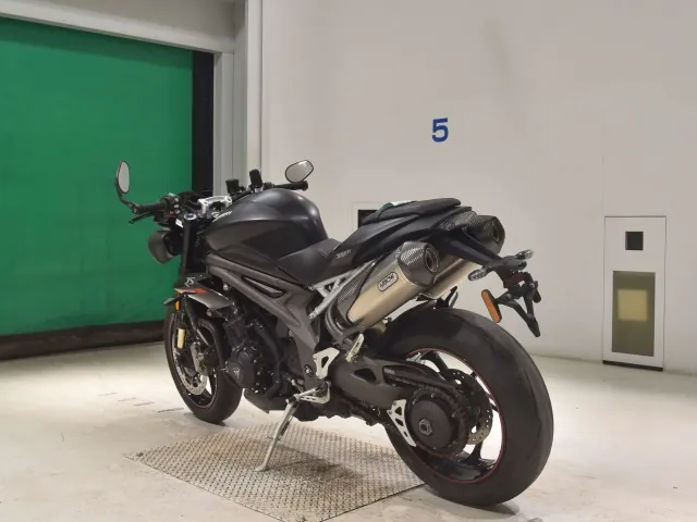 Triumph Street Triple RS 2019, matt black, фото 6