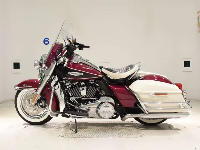 Harley-Davidson FLHFB1870 2023, розовый, фото 2