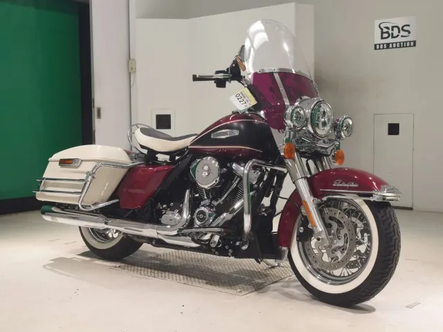 Harley-Davidson FLHFB1870 2023, розовый, фото 3