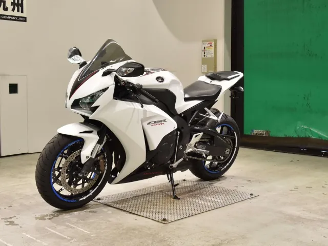 Honda CBR1000RR 2015, белый, фото 4