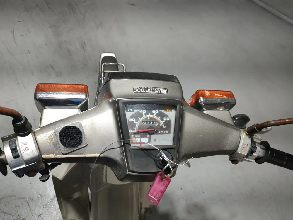 Honda Super Cub, серый, фото 5