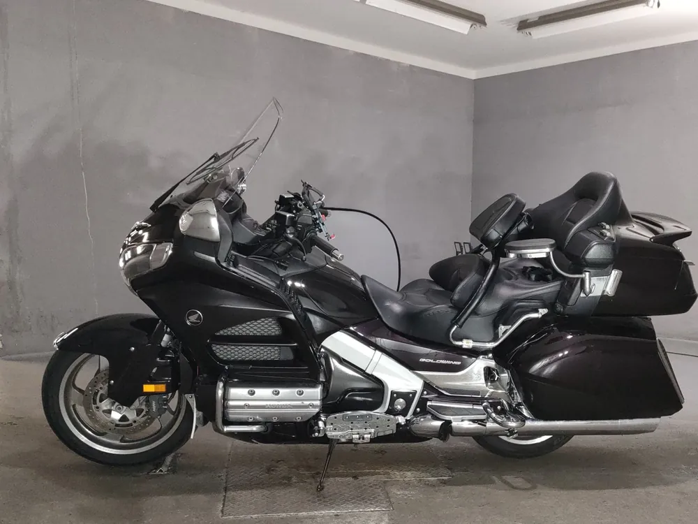 Honda GL1800 2013, фиолетовый, фото 2
