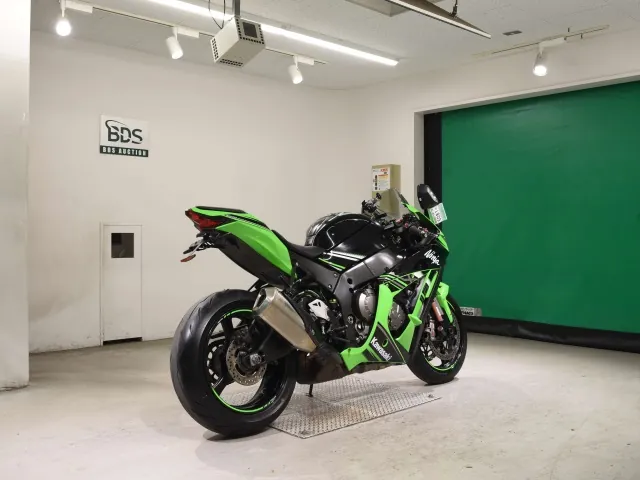 Kawasaki ZX-10R 2017, black | green, фото 5