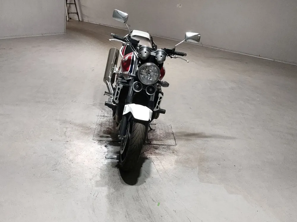 Honda CB1300 2011, белый, красный, фото 3