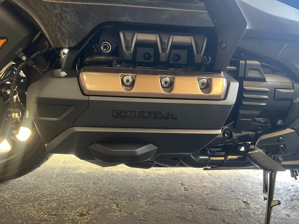 Honda GL1800 2026, чёрный, фото 6