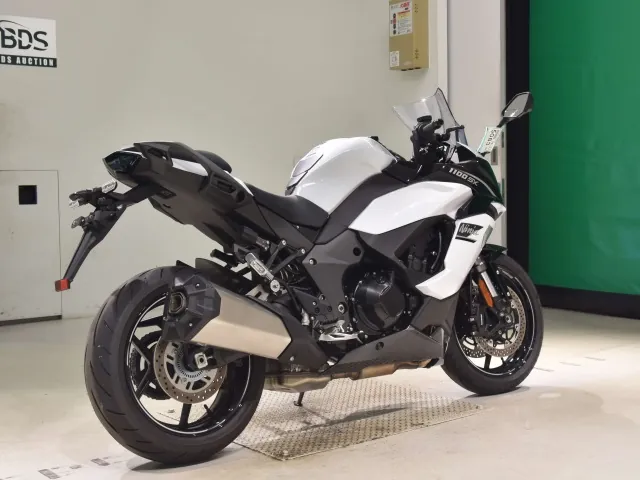 Kawasaki Ninja 1100SX, белый, фото 5