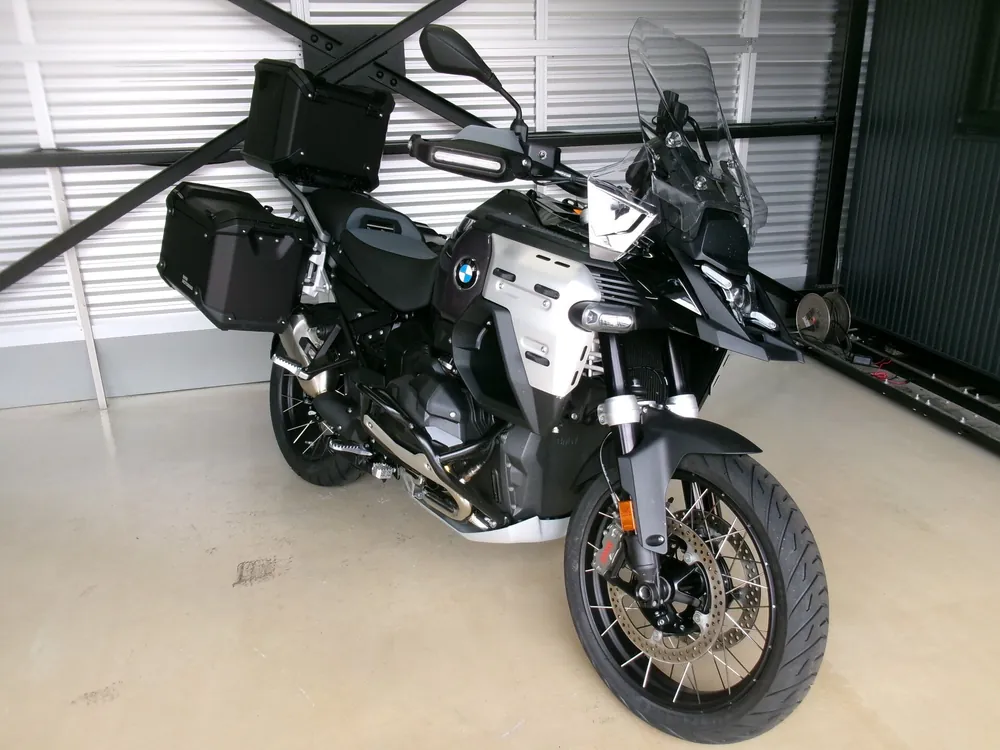 BMW R1300Gs Adv Asa 2026, gray / black, фото 4