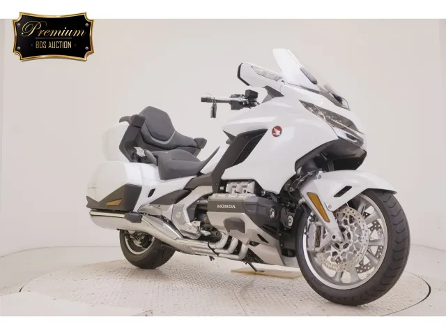 Honda GL1800 2026, белый, фото 3