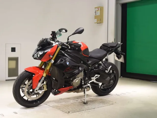 BMW S1000R 2017, red | black, фото 4