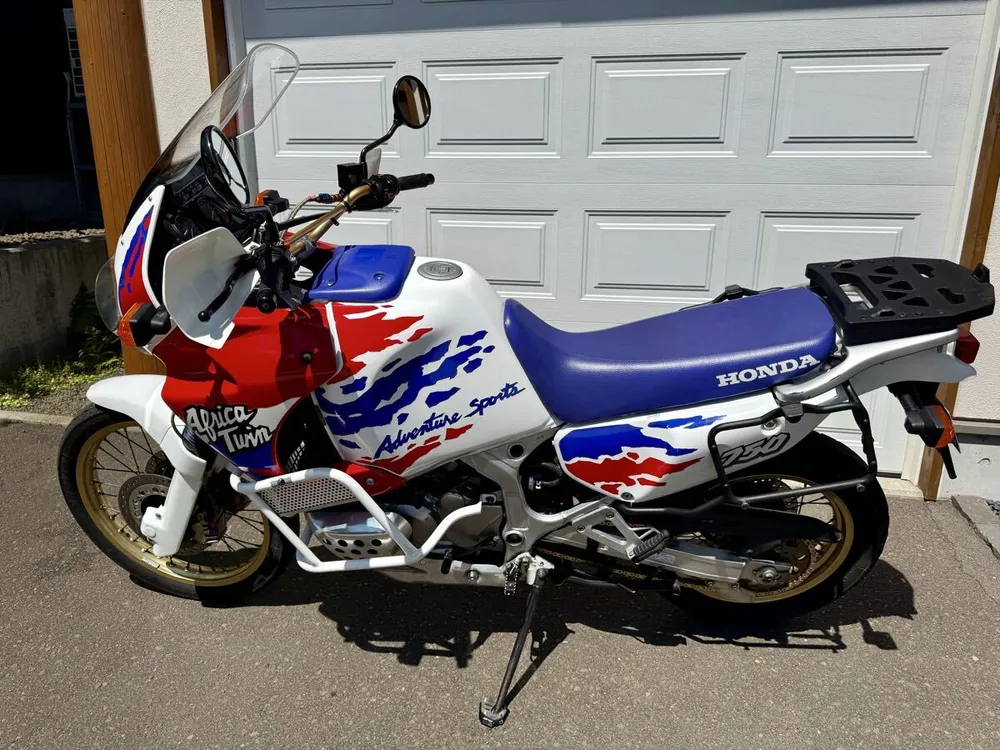 Honda XRV750 1993, фото 3