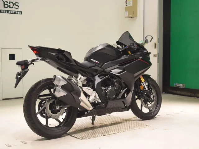 Honda CBR250RR, matt black, фото 5