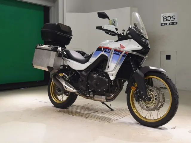 Honda XL750 Transalp, белый, красный, синий, фото 3