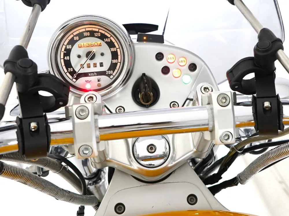 BMW R1200C 2001, фото 2