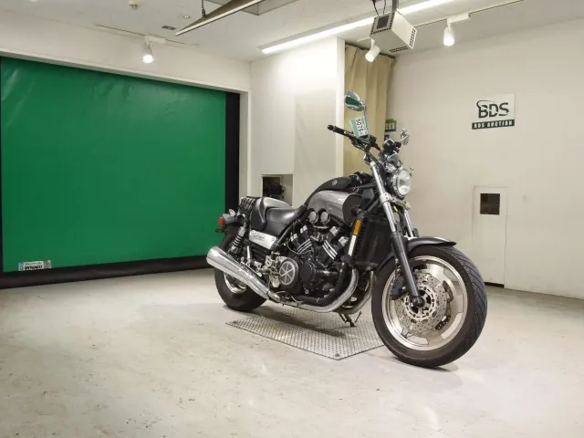 Yamaha V-MAX 2002, matt black, фото 3