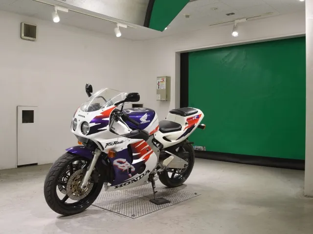 Honda CBR250RR, white | red | blue, фото 4