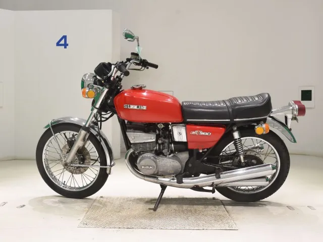 Suzuki GT380 2003, красный, фото 2