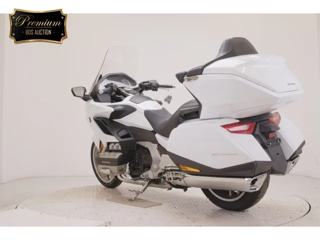 Honda GL1800 2024, белый, фото 6