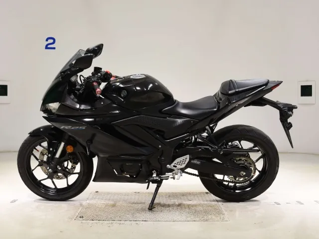 Yamaha YZF-R25, чёрный, фото 2
