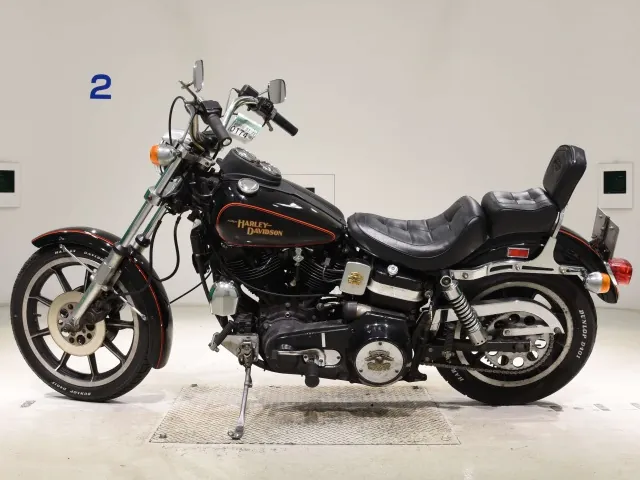 Harley-Davidson FXS 1340 1980, чёрный, фото 2