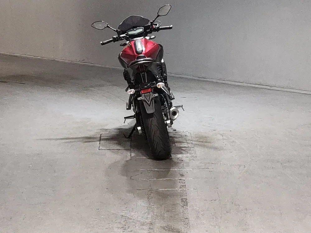 Yamaha MT-07 2018, красный, фото 4