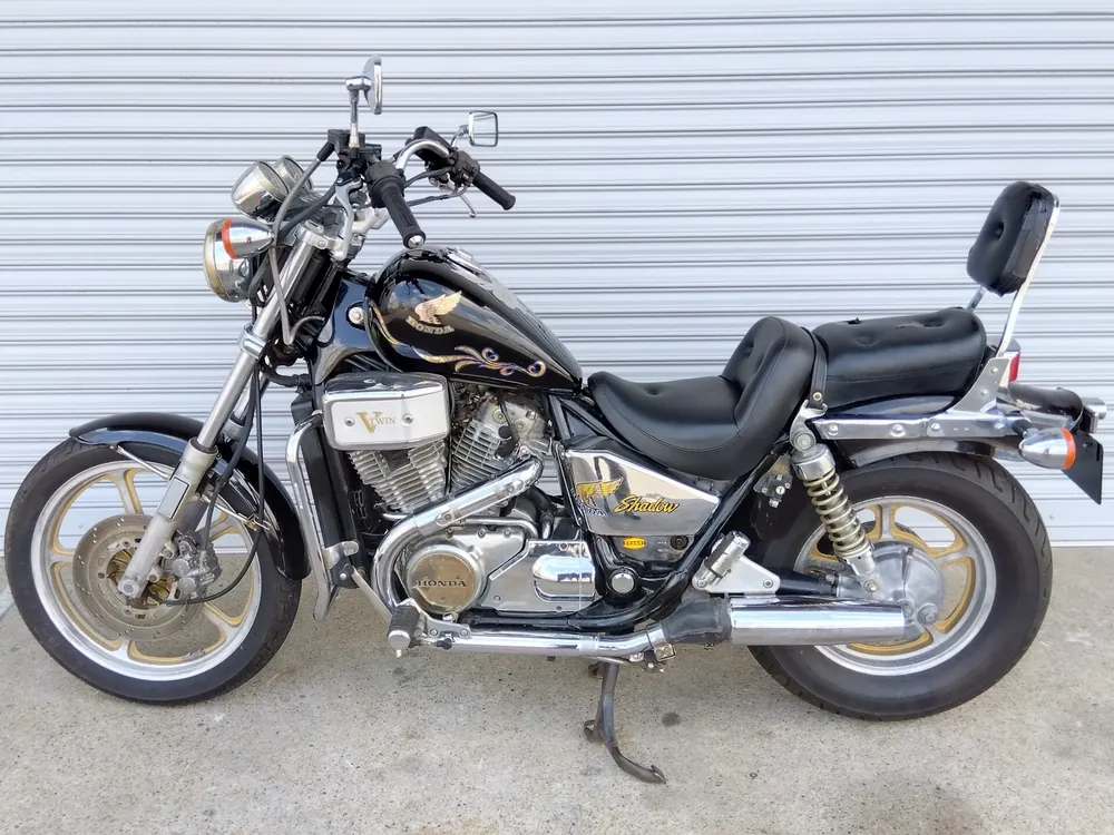 Honda Shadow 750 1986, чёрный, фото 2