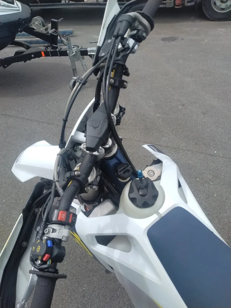 Husqvarna TE300 2023, фото 2